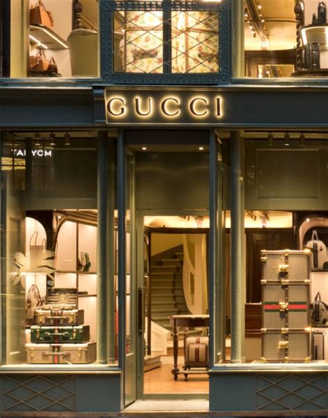 gucci store hours|gucci store locations near me.